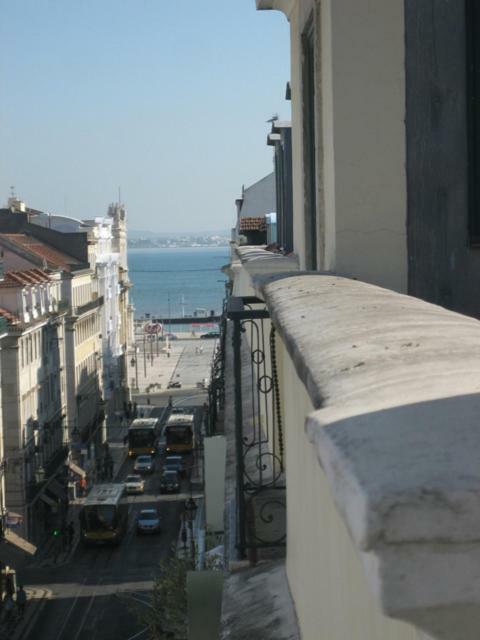 Apartments In Downtown Lisbon Exterior photo